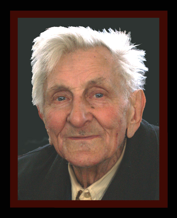 W dniu 17 maja 2007 r. zmarł w wieku 86 lat nasz Profesor <b>Jerzy Szczepański</b>. - Szczepan3